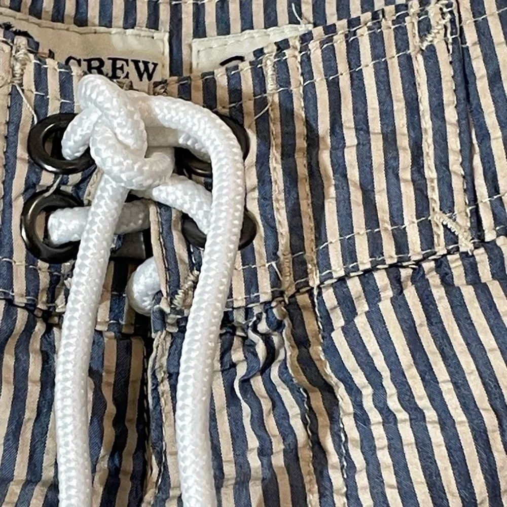 J. By J. CREW Swim Trunks Men's 36 Seer Sucker Built-in Lining Blue White Preppy
